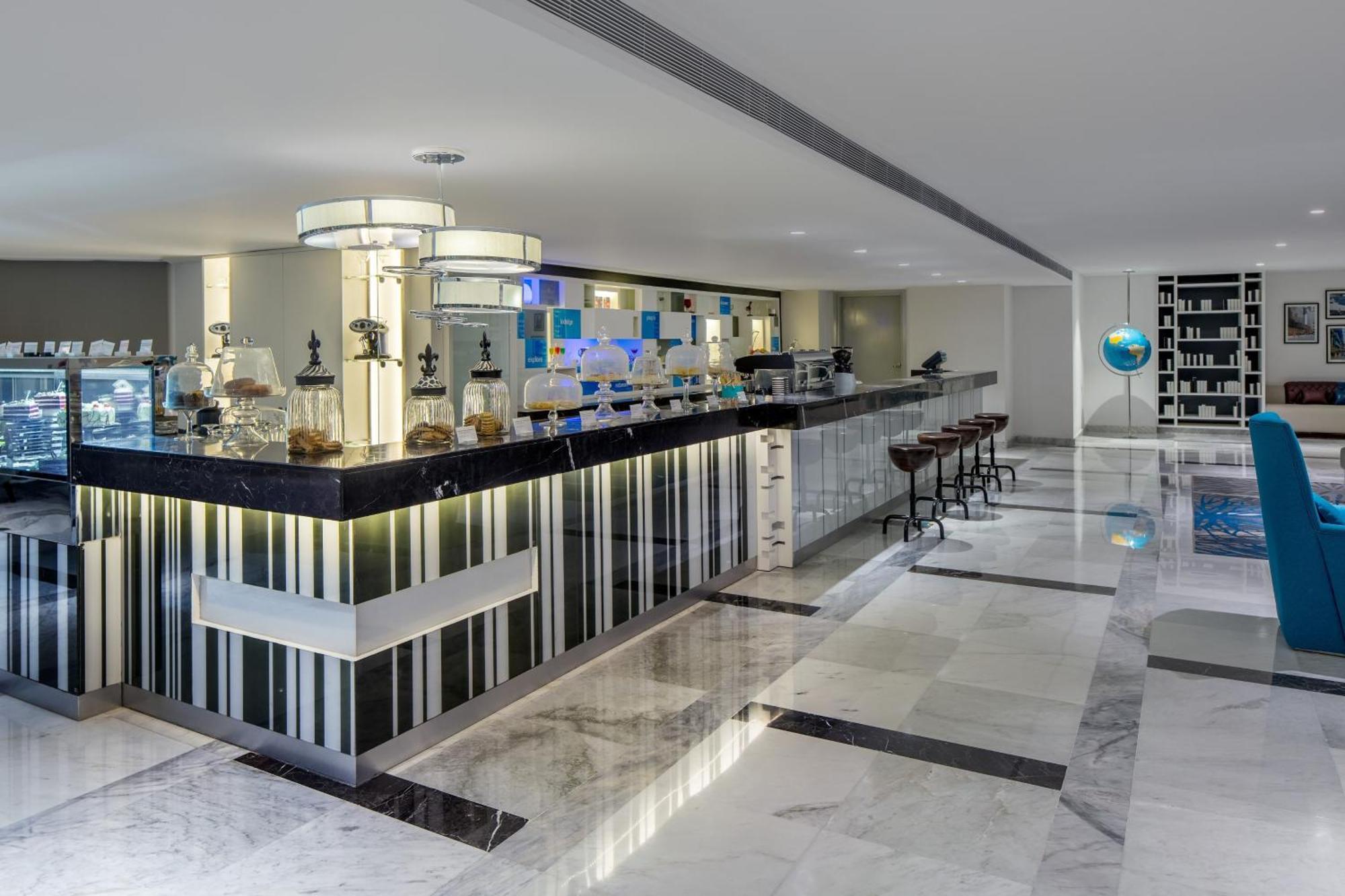 Le Meridien Dhaka Esterno foto