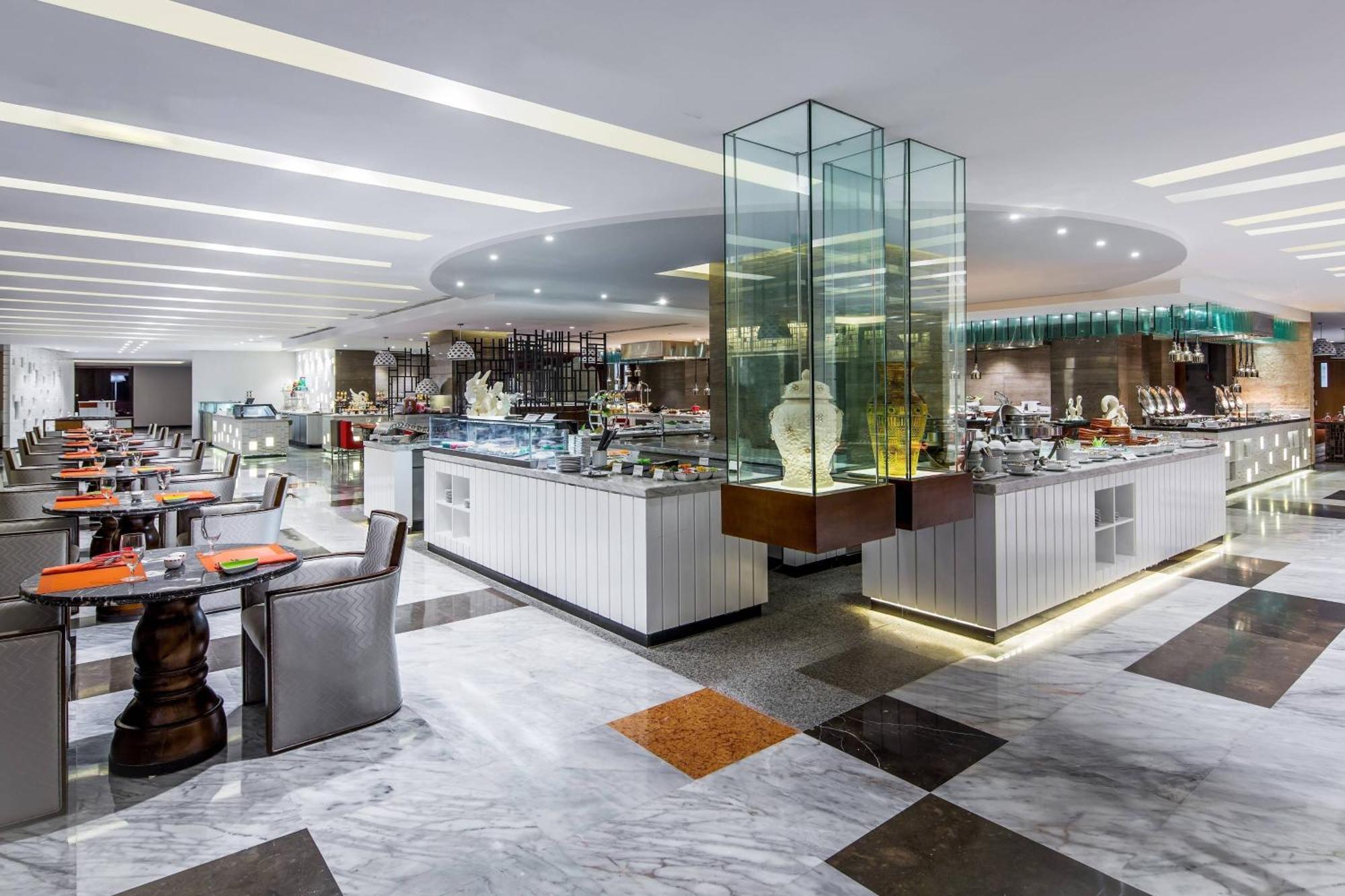 Le Meridien Dhaka Esterno foto